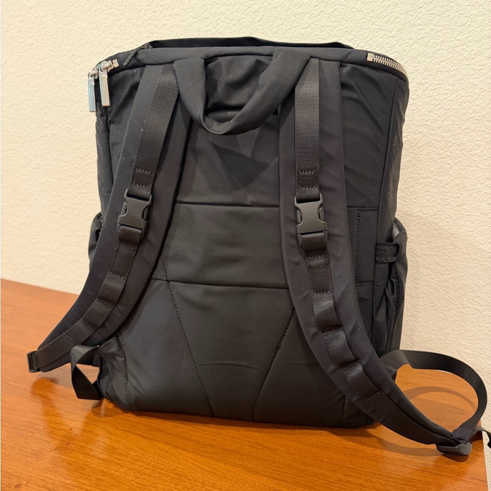 lululemon athletica Black Baby Bag - Picture 2 of 3